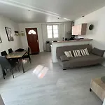 Appartement Escale Sereine à Lourdes, Calme Entre Gare Et Sanctuaire à Pied *