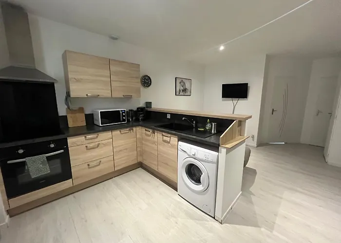 Escale Sereine A Lourdes, Appartement Calme Entre Gare Et Sanctuaire A Pied * Lourdes